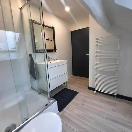 Apartment Au Calme Avec 3 *